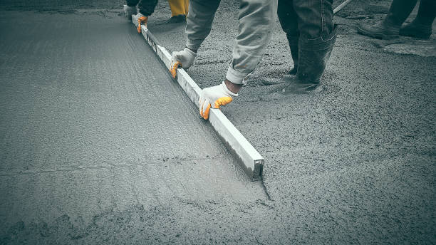 Best Concrete Contractor Near Me  in Lynwood, CA